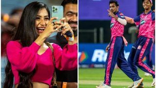 IPL 2022: Yuzvendra Chahal-Dhanashree Verma's 'Click'em, Pick'em' Moment Goes Viral After Rajasthan Beat Hyderabad | SEE PICS